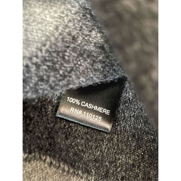 Quinn Vanessa Cashmere Mini Skirt Color Block Grey Black Size XS - Picture 6 of 6